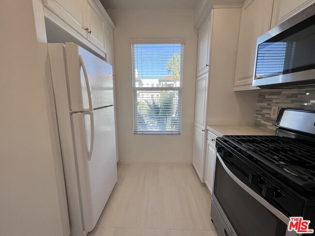 Photo - 6020 S Seabluff Dr Unit 302