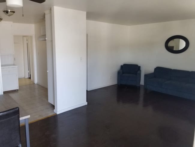 Photo - 14811 Vanowen St Unit 3