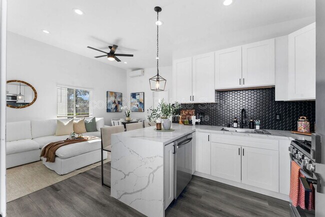 Photo - 8353 Ivory Coast Dr Unit 8