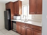 Photo - 15527 Parthenia St