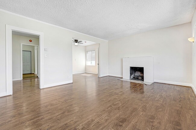 Photo - Beautiful SFR 3 BD| 2 Bath