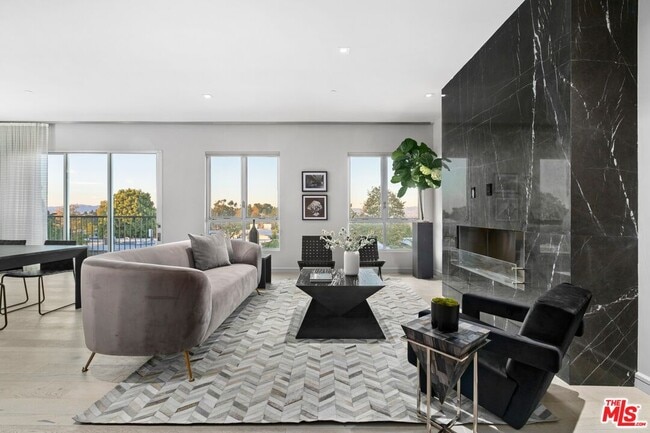 Photo - 2391 Roscomare Rd Condo Unit 102
