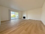 Photo - 4 Bed +2 Bath + 2 Car Garage - South HB