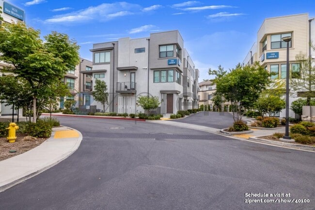 Photo - 11048 Luminate Dr Townhome