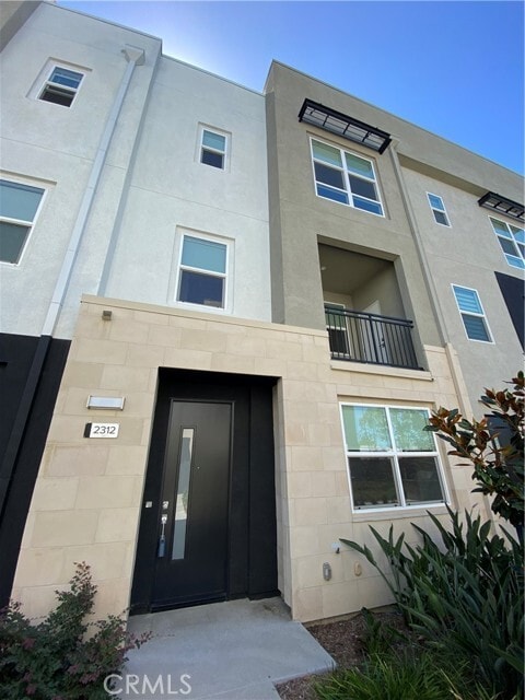 Building Photo - 2312 Synergy Rental