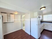Photo - 172 W Plymouth St Unit Rear house