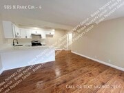 Photo - 985 N Pk Cir Unit 4