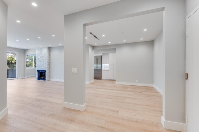 Photo - 1557 S Beverly Glen Blvd Unit 203