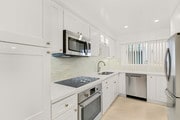 Photo - 1745 Selby Ave