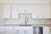 Photo - 4827 Oakwood Ave Townhome
