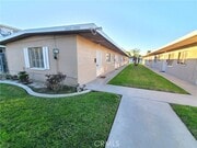 Photo - 10926 Evans St