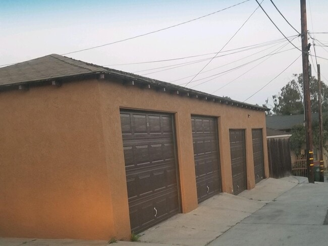 Photo - 8233 Crenshaw Blvd Unit 8235