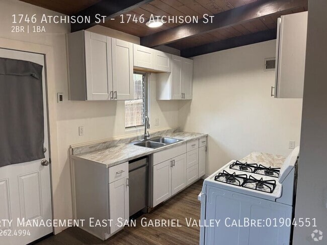 Building Photo - 1746 Atchison St Unit 1746 Atchison St Rental