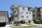 Photo - Manning Avenue