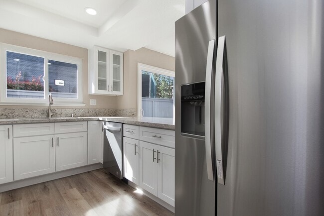 Photo - Renovated Townhome | Amazing South Coast Metro Costa Mesa Location