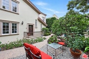 Photo - 412 N Maple Dr House