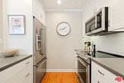 Photo - 1525 Hayworth Ave Unit 206