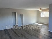 Photo - 816 1/2 Diamond Street
