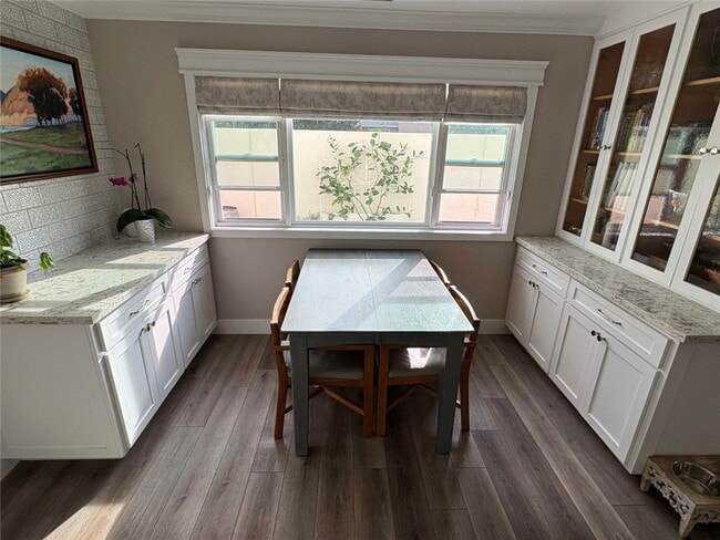 Building Photo - 15471 Victoria Ln