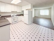 Photo - 1908 Gardena Ave Apartment Unit 10