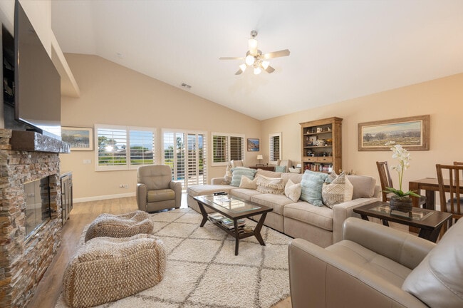 Photo - 80395 Green Hills Dr