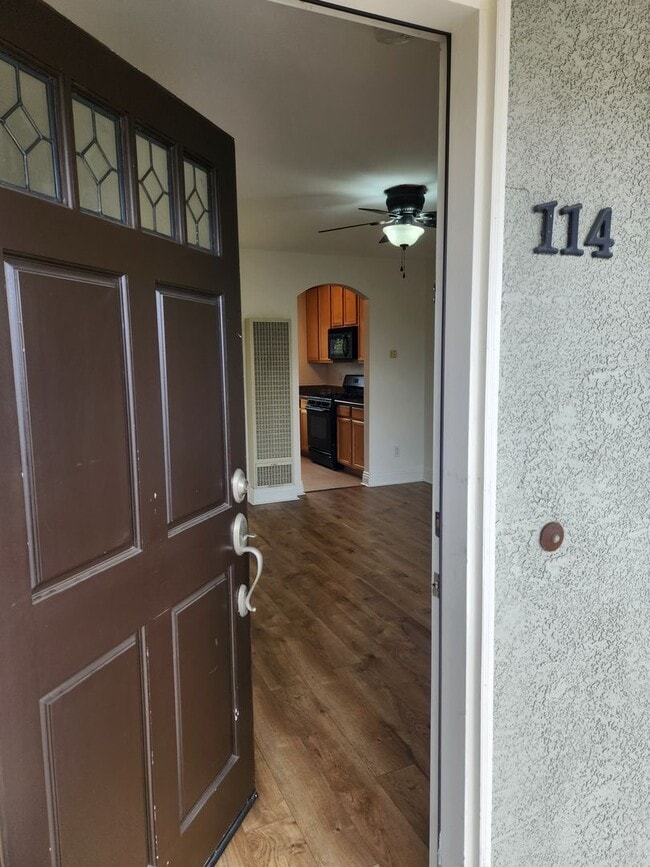 Photo - COMING SOON!  Clean Upstairs Unit In Convenient Location- Close to SDSU!