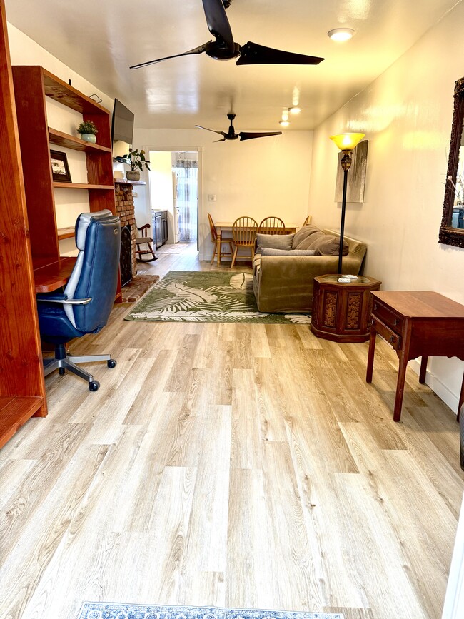 Photo - 1388 Siwanoy Dr