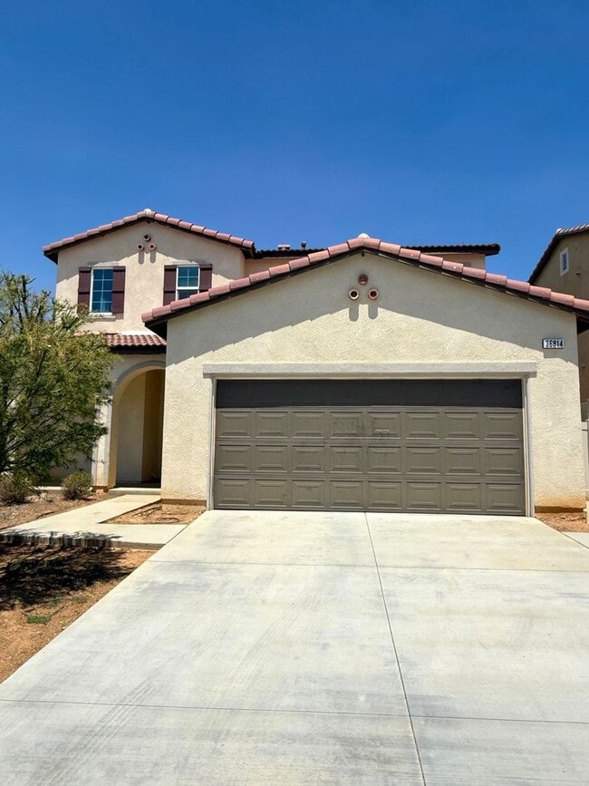 Beautiful 3Bed 2.5Bath - Beautiful 3Bed 2.5Bath House