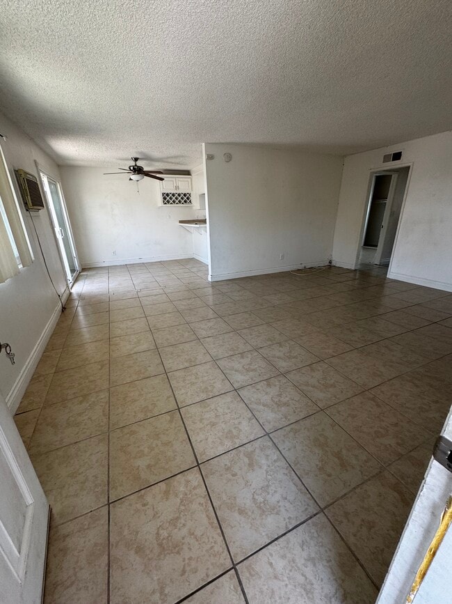 Photo - 2578 N Bourbon St Unit 2 Bed, 1 Ba