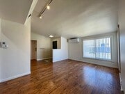 Photo - Gorgeous 3 Bedroom 2 Bathroom Home In Lemo...