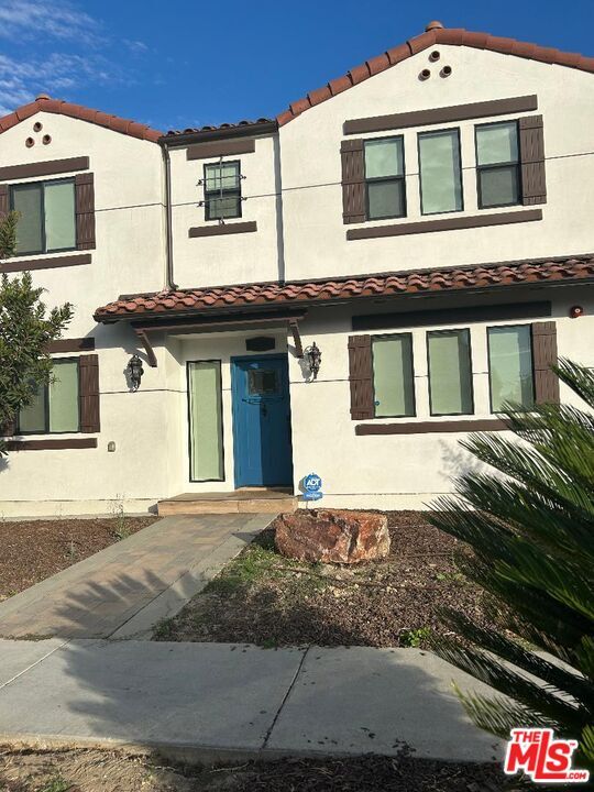 Photo - 10224 La Reina Ave Apartment