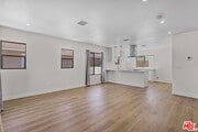 Photo - 1622 W 66th St House