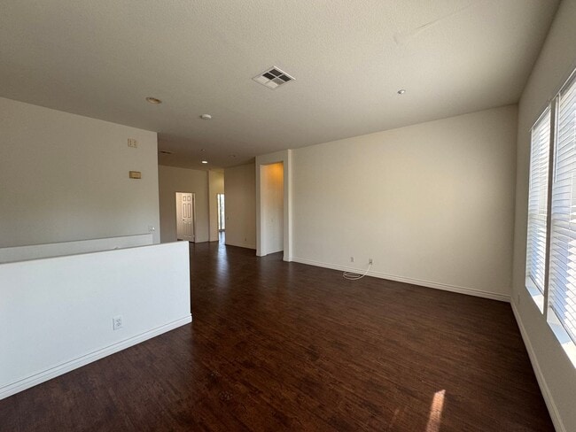 Photo - Beautiful 3 Bd/2Ba Spacious Home in Fuller...