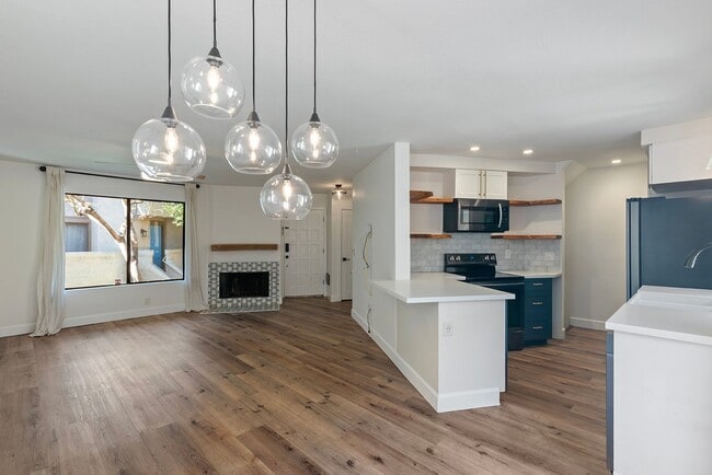 Photo - Light-Filled 2BR/2.5BA Townhouse with Private Patio & 2-Car Garage Near UCSD & UTC