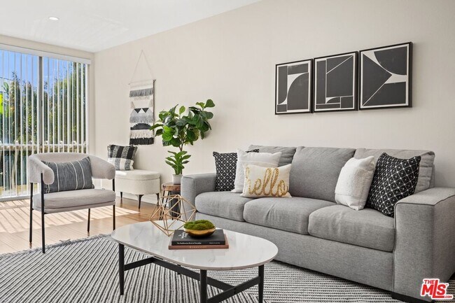 Photo - 12720 Burbank Blvd Unit 114