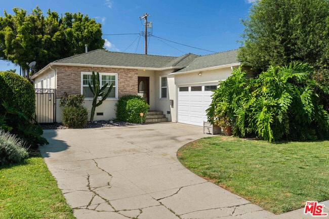 Photo - 5227 Etheldo Ave