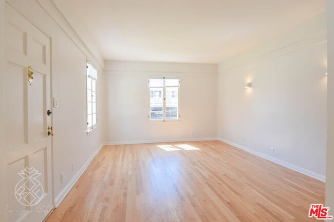 Photo - 1069 S Holt Ave