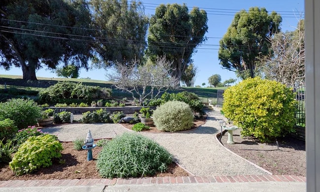Photo - 16711 Greenview Ln