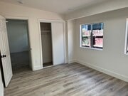 Photo - 765 W Lexington Ave