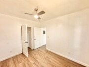 Photo - 1559 N Hill Ave Apartment Unit 8