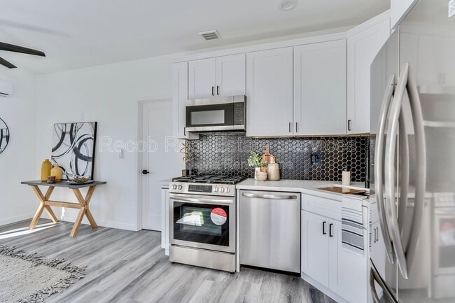 Photo - 4506 Moraga Ave Unit 1