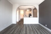 2BR, 2BA-1013 SF - URBANLUX FLEUR PREMIUM Apartments