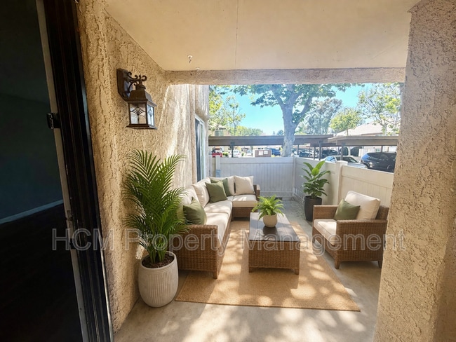 Photo - 25652 Rimgate Dr