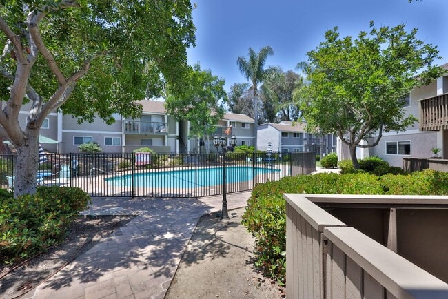 Photo - 6333 College Grove Way