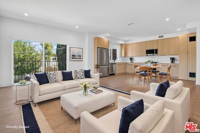 Building Photo - 11302 Collins St Unit #1