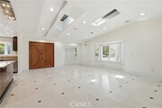 Photo - 926 N Rowell Ave