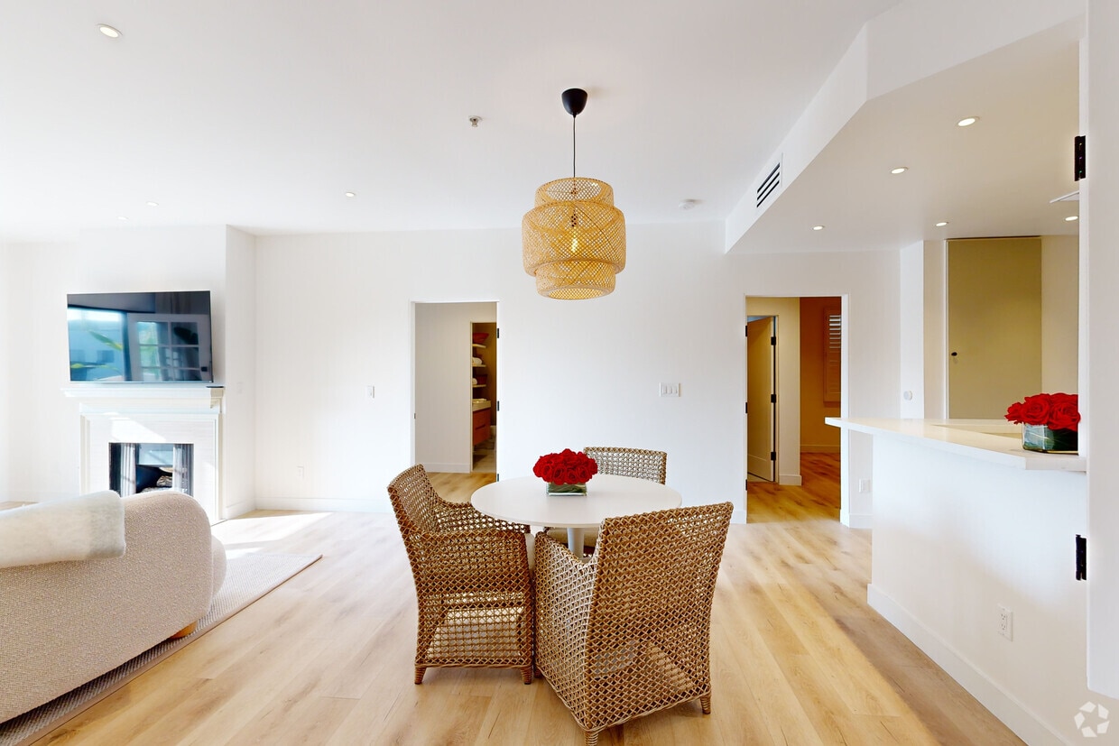 3D Tour - Plymouth Apartments
