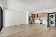 2BD, 2BA - 960SF - Kitchen - Lib Vista