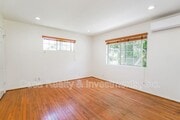 Photo - 522 Washington St