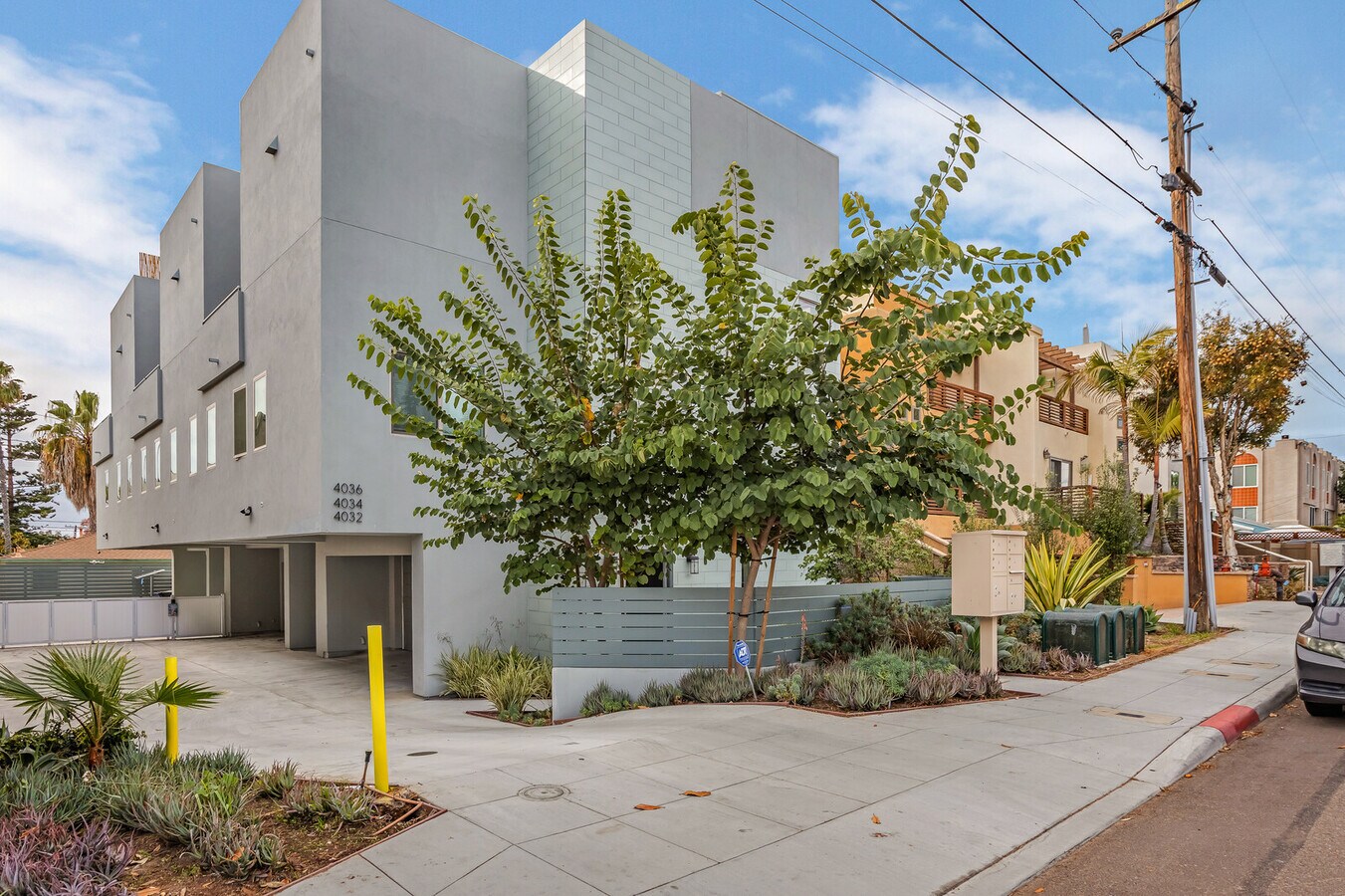 Photo - 4034 Riviera Dr